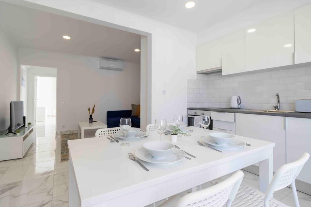 Modern Apartment Beach View Armação de Pêra Kültér fotó